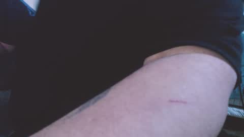 ayoo online show from December 3, 2025, 8:00 am