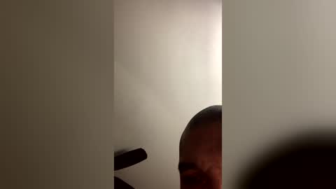 lwichoh81 online show from June 15, 2026, 1:41 am