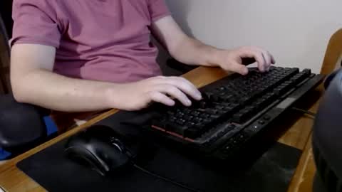 Snapshot of lxgxnd99 chatting on March 8, 2025, 11:05 am lxgxnd99 online show from March 8, 2025, 11:05 am