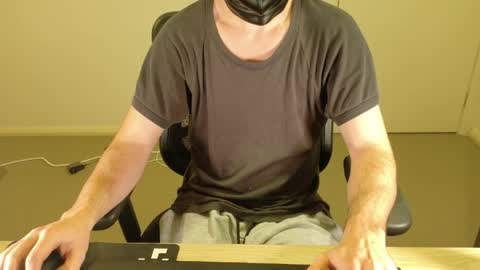 lxgxnd99 online show from May 23, 2026, 1:48 pm