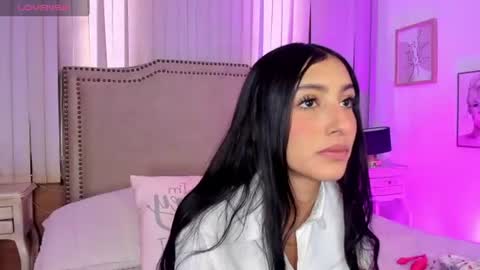 lya_brown online show from July 17, 2026, 12:01 pm