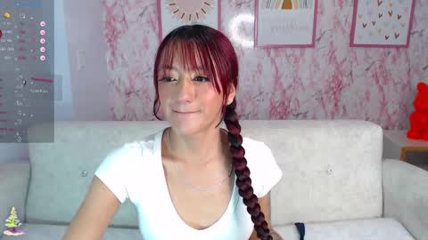 Snapshot of lya_ch chatting on December 31, 2024, 11:42 am Call me Lia online show from December 31, 2024, 11:42 am