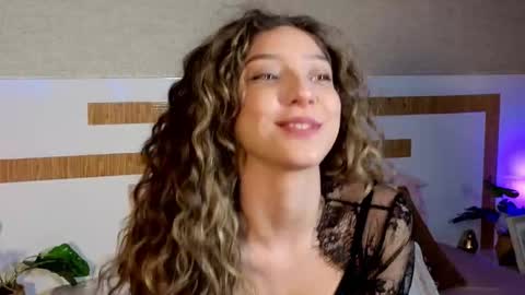 Snapshot of lyahaven chatting on January 8, 2026, 11:18 pm Lya Haven online show from January 8, 2026, 11:18 pm