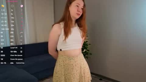 Snapshot of lydaerne chatting on March 7, 2026, 1:46 am Call me Liddy Im so new here show me how to get fun here please online show from March 7, 2026, 1:46 am