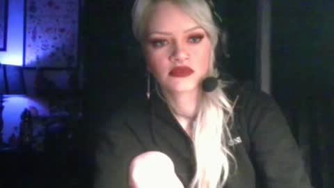 lydiadeity online show from December 27, 2024, 3:53 am