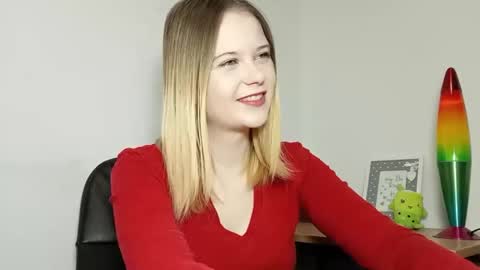 Snapshot of lydiasunny chatting on October 10, 2025, 6:29 pm Lydia online show from October 10, 2025, 6:29 pm