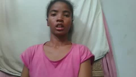 lydie856696 online show from May 16, 2026, 10:58 am