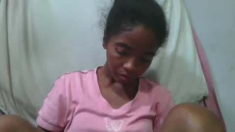 lydie856696 online show from May 23, 2026, 2:54 pm