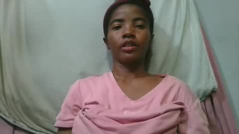 lydie856696 online show from May 26, 2026, 4:36 pm