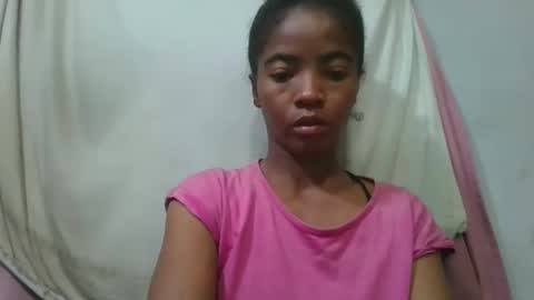 lydie856696 online show from May 29, 2026, 2:53 am