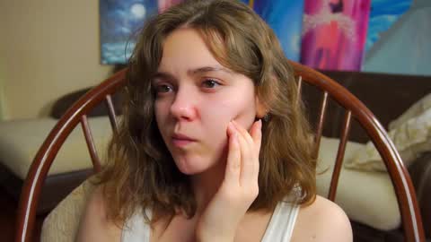 Snapshot of lyle_art chatting on February 6, 2025, 3:48 am hi im Lyle online show from February 6, 2025, 3:48 am