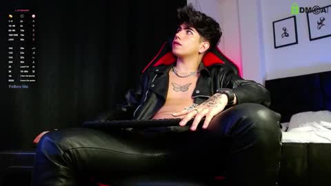 Snapshot of lylebennett_ chatting on March 6, 2026, 10:56 am Lyle Bennett Freelance Model online show from March 6, 2026, 10:56 am