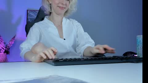 Lylith Skye NO NUDE model online show from February 1, 2025, 5:58 pm