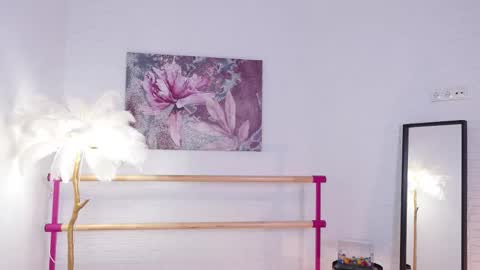 Lyly   online show from February 17, 2025, 5:25 am