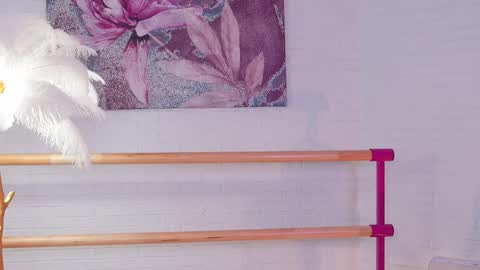 Lyly   online show from March 10, 2025, 9:53 am