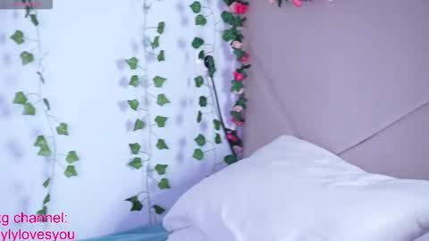 Lyly   online show from October 11, 2025, 5:39 am