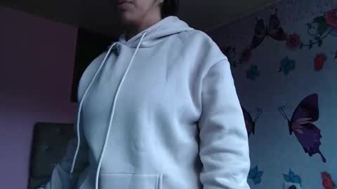 Snapshot of lylyum_k chatting on October 29, 2025, 12:29 pm kat online show from October 29, 2025, 12:29 pm