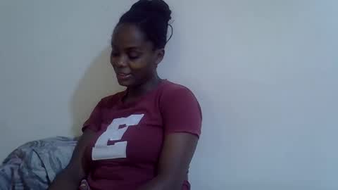 lyn_anna online show from March 31, 2026, 6:36 am