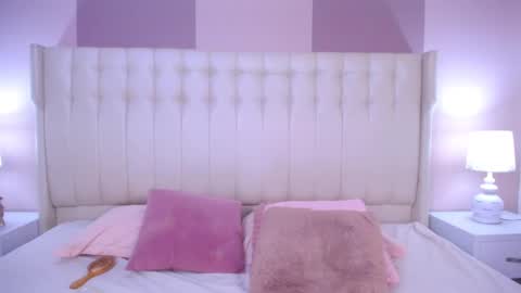 Lyn online show from January 23, 2025, 2:17 pm