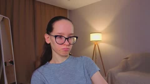 Sara online show from February 2, 2026, 4:17 pm