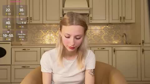 Snapshot of lynettedendy chatting on September 11, 2025, 3:23 pm Hello there Im Eva3 Im new model here online show from September 11, 2025, 3:23 pm