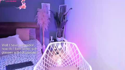 Snapshot of lynncute chatting on July 21, 2026, 4:04 am Law online show from July 21, 2026, 4:04 am