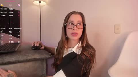 Snapshot of lynnsam_ chatting on March 14, 2026, 1:23 am lynnsam_ online show from March 14, 2026, 1:23 am