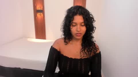 Snapshot of lyrafrost5 chatting on January 8, 2026, 8:44 pm lyrafrost5 online show from January 8, 2026, 8:44 pm