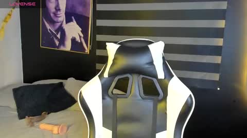 Snapshot of lyralux10 chatting on September 14, 2025, 4:55 am lyralux10 online show from September 14, 2025, 4:55 am