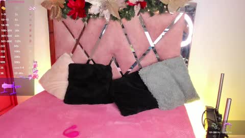    VIVIANA    online show from December 13, 2024, 1:04 am