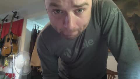 Snapshot of m0bydlck chatting on March 12, 2026, 4:02 pm Moby online show from March 12, 2026, 4:02 pm