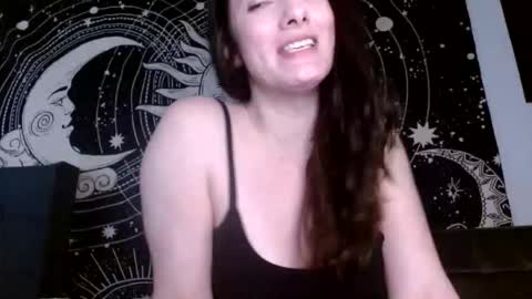 Snapshot of m0llyp0ppins chatting on January 12, 2026, 4:23 pm M0lly online show from January 12, 2026, 4:23 pm