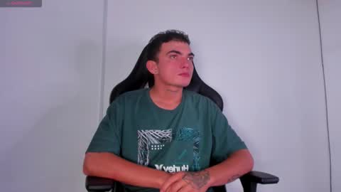 m0ntana777 online show from December 2, 2025, 11:59 am