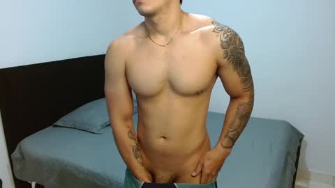 Snapshot of m1chaelx_ chatting on April 4, 2026, 3:53 pm MICHAEL online show from April 4, 2026, 3:53 pm