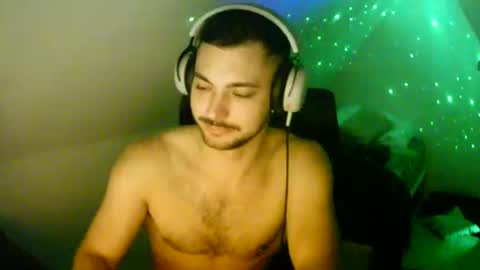 Snapshot of m1recevierrr chatting on December 27, 2024, 4:26 am m1recevierrr online show from December 27, 2024, 4:26 am