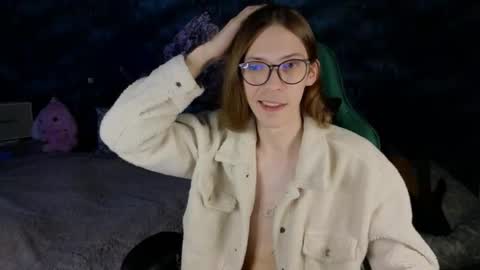 Snapshot of m1shq chatting on September 23, 2025, 10:57 pm m1shq online show from September 23, 2025, 10:57 pm