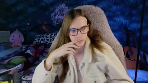 Snapshot of m1shq chatting on October 29, 2025, 1:24 pm m1shq online show from October 29, 2025, 1:24 pm