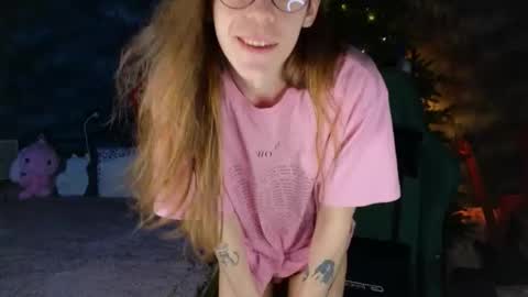 Snapshot of m1shq chatting on January 6, 2026, 10:23 pm m1shq online show from January 6, 2026, 10:23 pm