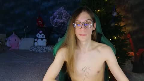 Snapshot of m1shq chatting on January 8, 2026, 9:28 pm m1shq online show from January 8, 2026, 9:28 pm