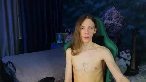 Snapshot of m1shq chatting on February 4, 2026, 3:01 am m1shq online show from February 4, 2026, 3:01 am