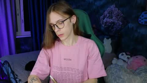 m1shq online show from April 1, 2026, 2:23 am