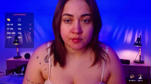 Snapshot of m33li chatting on November 16, 2025, 3:01 am Meli online show from November 16, 2025, 3:01 am