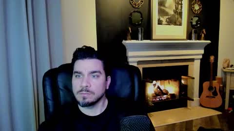 Snapshot of m4ck764561 chatting on February 24, 2025, 11:41 pm m4ck online show from February 24, 2025, 11:41 pm