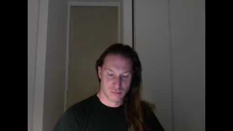 m4rduk online show from October 6, 2025, 3:26 am