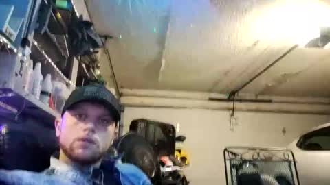 Snapshot of m831481 chatting on October 16, 2025, 7:53 am Hotandhairy online show from October 16, 2025, 7:53 am