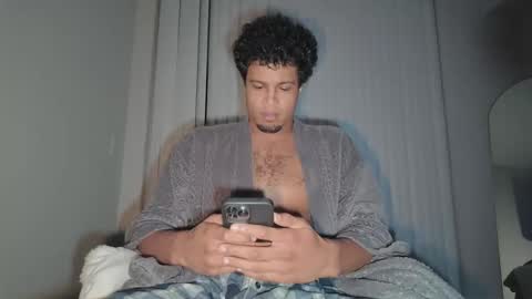 Snapshot of m_d_fl chatting on February 7, 2026, 3:32 am MD online show from February 7, 2026, 3:32 am