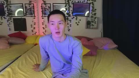 Snapshot of m_jasper chatting on February 13, 2025, 6:59 pm Jasper online show from February 13, 2025, 6:59 pm