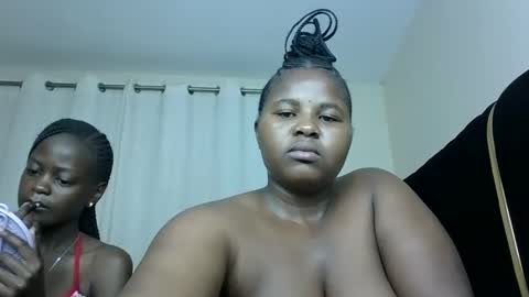 m_pretty_p online show from January 19, 2025, 4:33 am