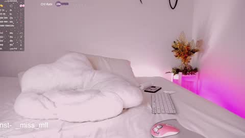 Mary online show from December 31, 2024, 6:24 pm