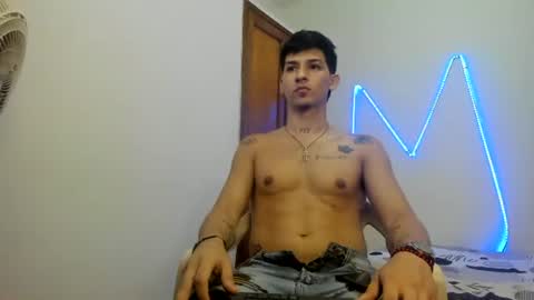 Snapshot of maaster420 chatting on November 9, 2025, 1:31 pm itgram pezlo josue online show from November 9, 2025, 1:31 pm